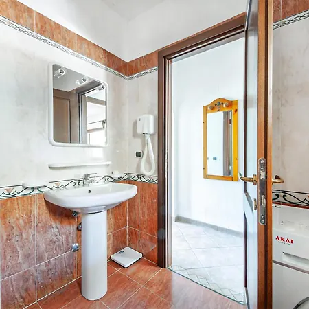 1 Bedroom Beautiful In * Golfo Aranci