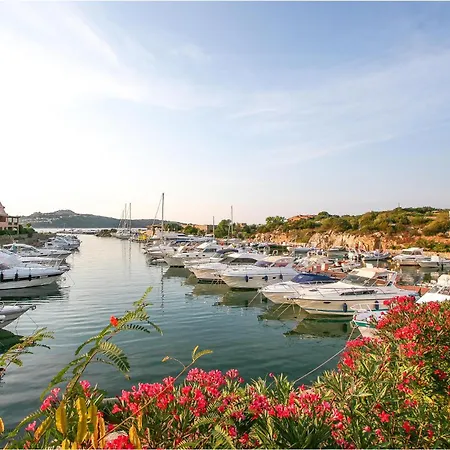 1 Bedroom Beautiful In * Golfo Aranci