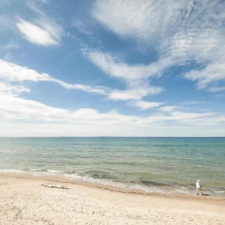 1 Bedroom Beautiful In